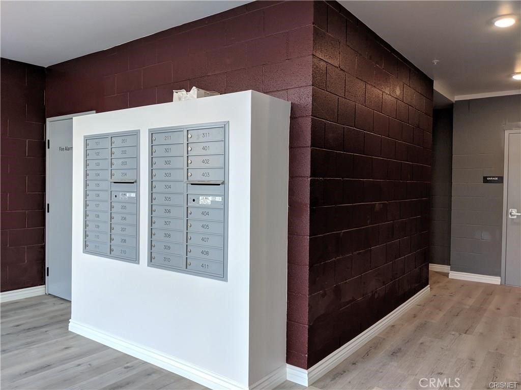 7343 Reseda Boulevard - Photo 7