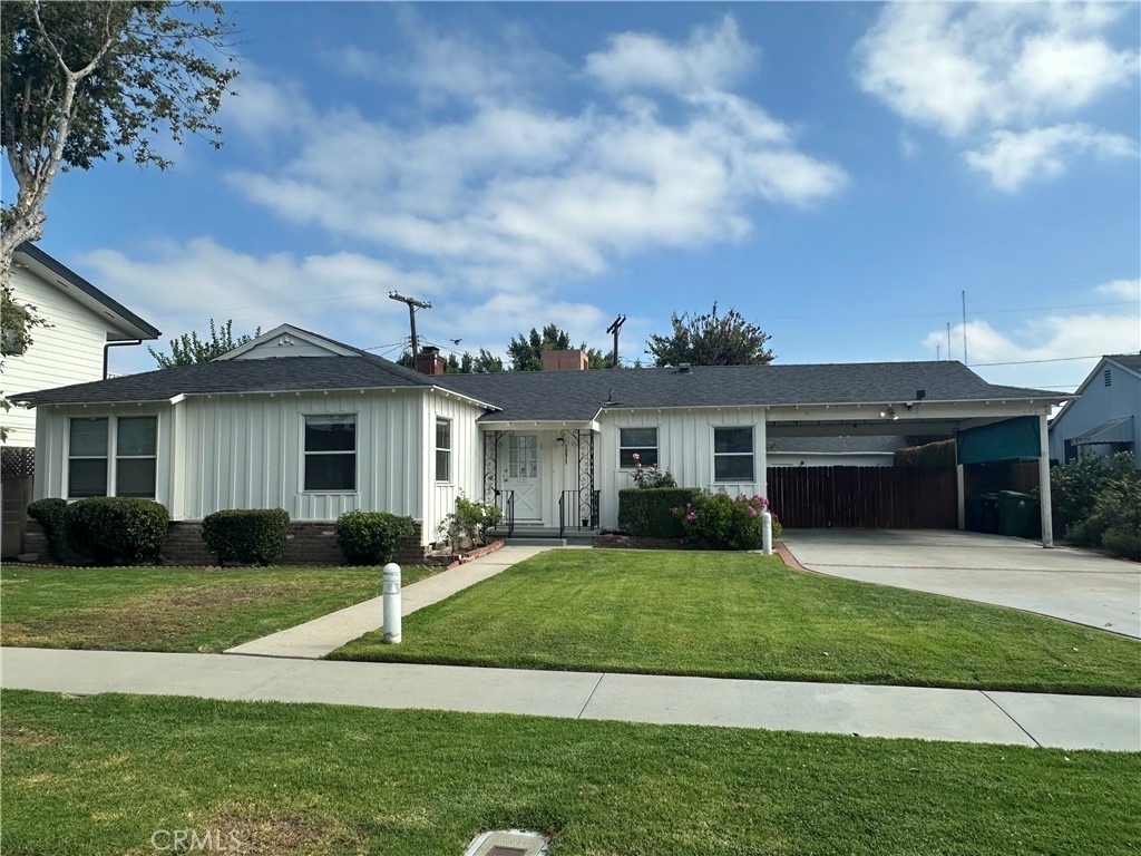 12811 Cumpston - Photo 1