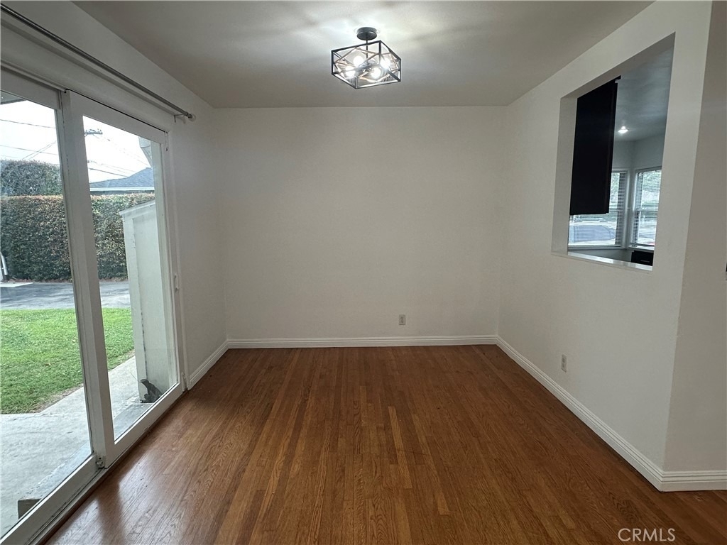 12811 Cumpston - Photo 13