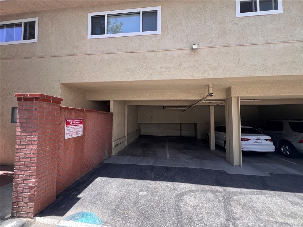 4610 Densmore Avenue - Photo 69