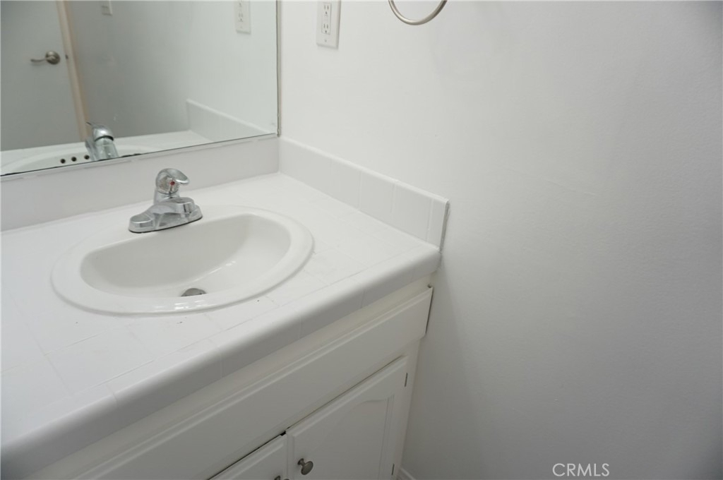 4610 Densmore Avenue - Photo 43