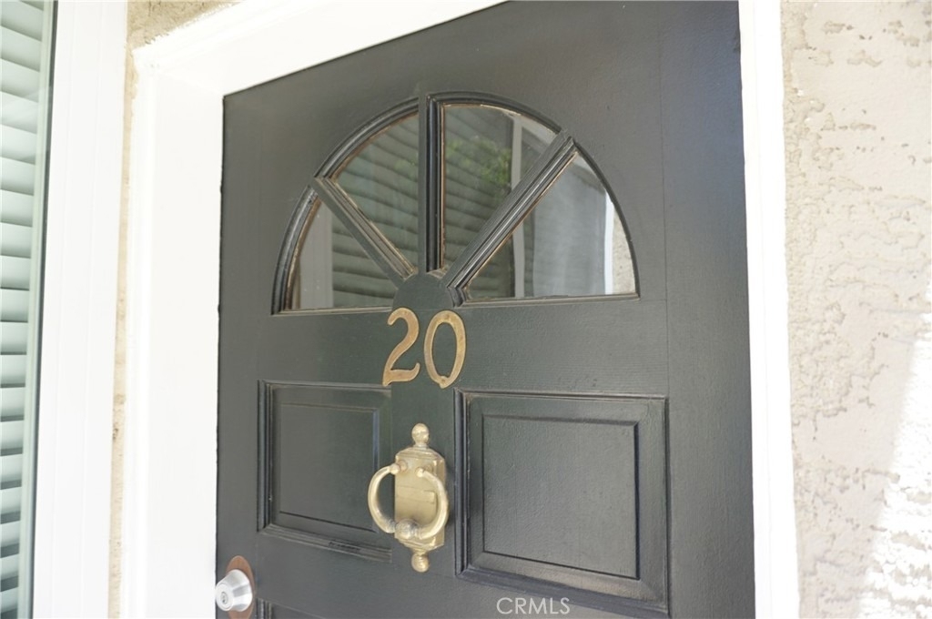 4610 Densmore Avenue - Photo 5