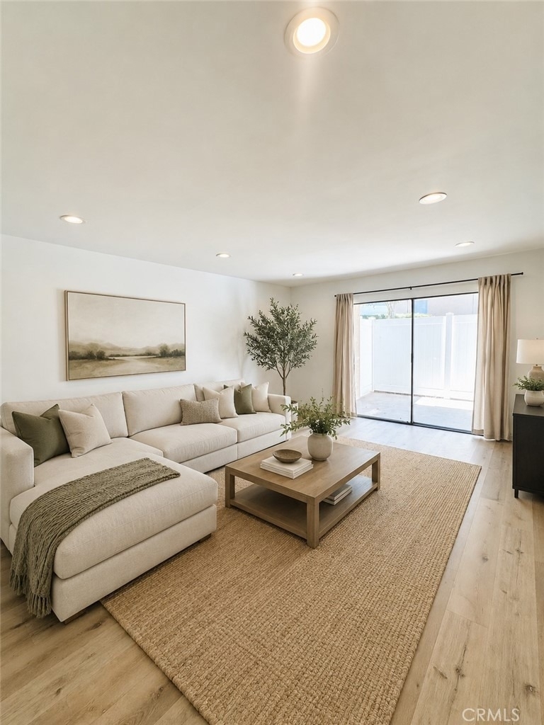 10331 Lindley - Photo 1