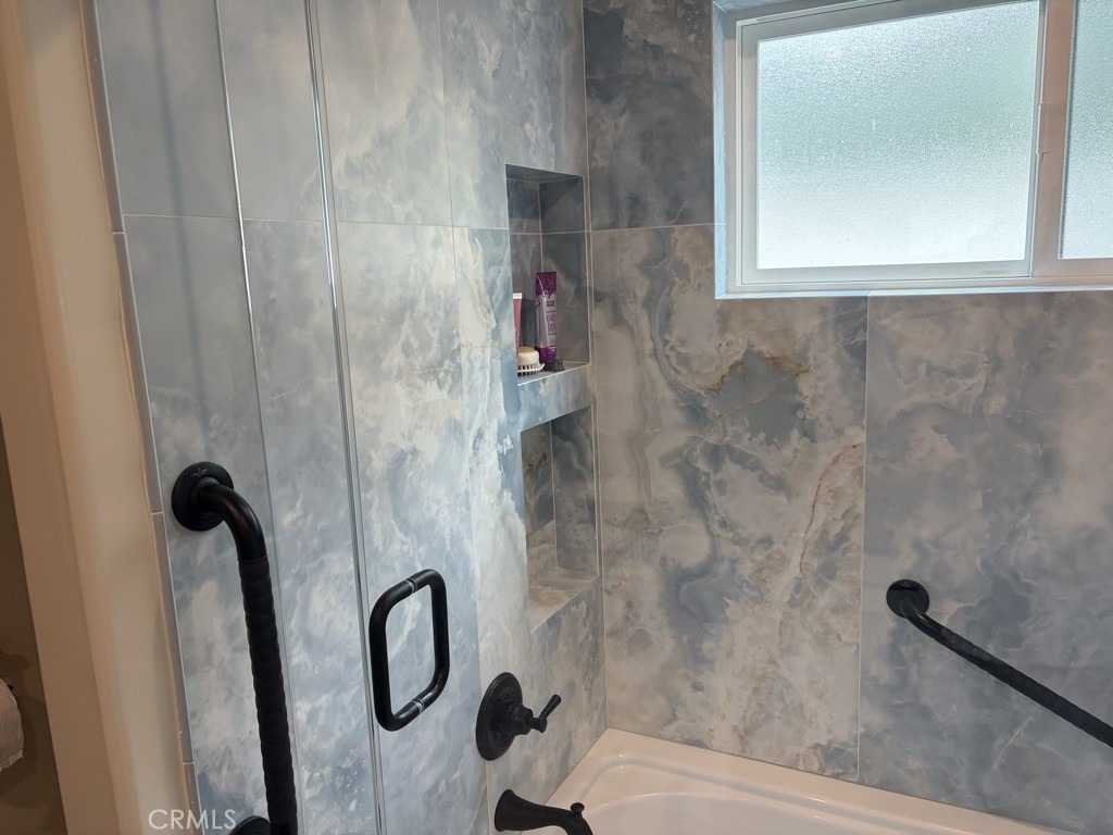3717 W 181 Street - Photo 16