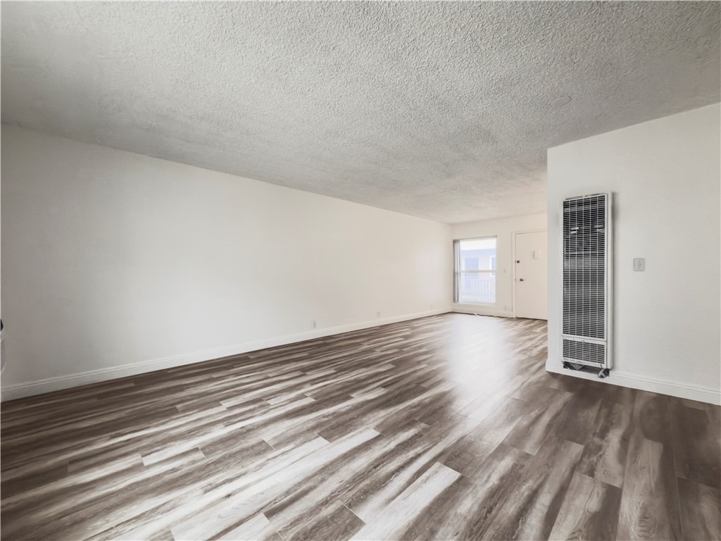 1908 Gardena Avenue - Photo 6
