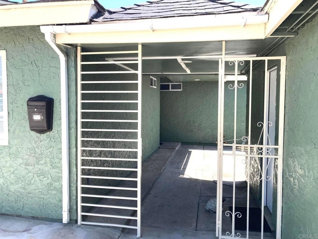 3791 Agosto Street - Photo 28