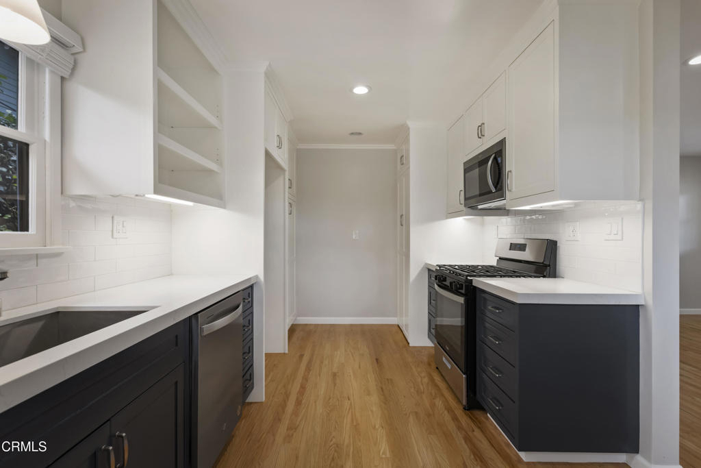 420 Violet Avenue - Photo 7