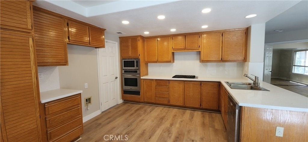 13311 Saratoga Drive - Photo 4