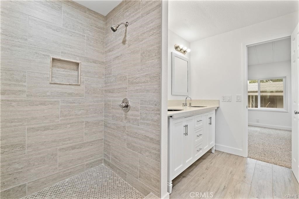 32549 Crescent - Photo 8