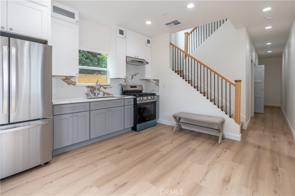 15596 Dawnson - Photo 2
