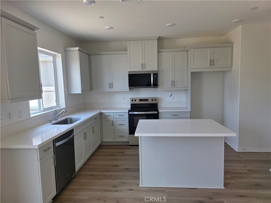 9667 Babaco Street - Photo 8