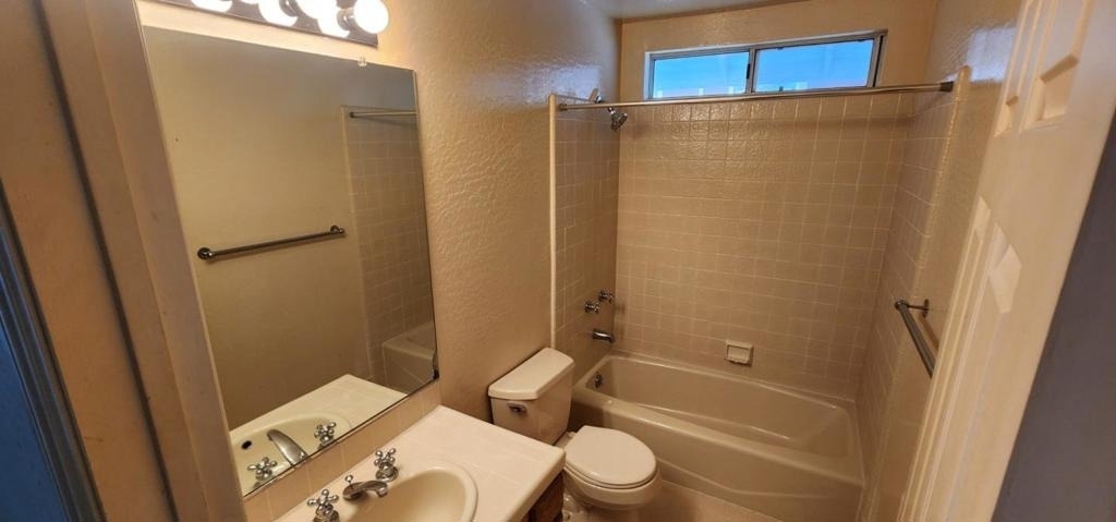 296 San Pedro Avenue - Photo 14