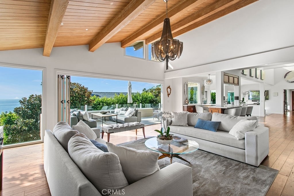 1010 Emerald Bay - Photo 4
