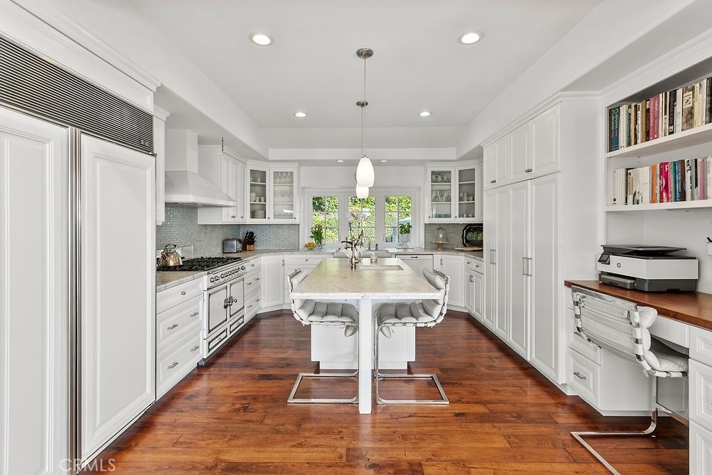 1010 Emerald Bay - Photo 17