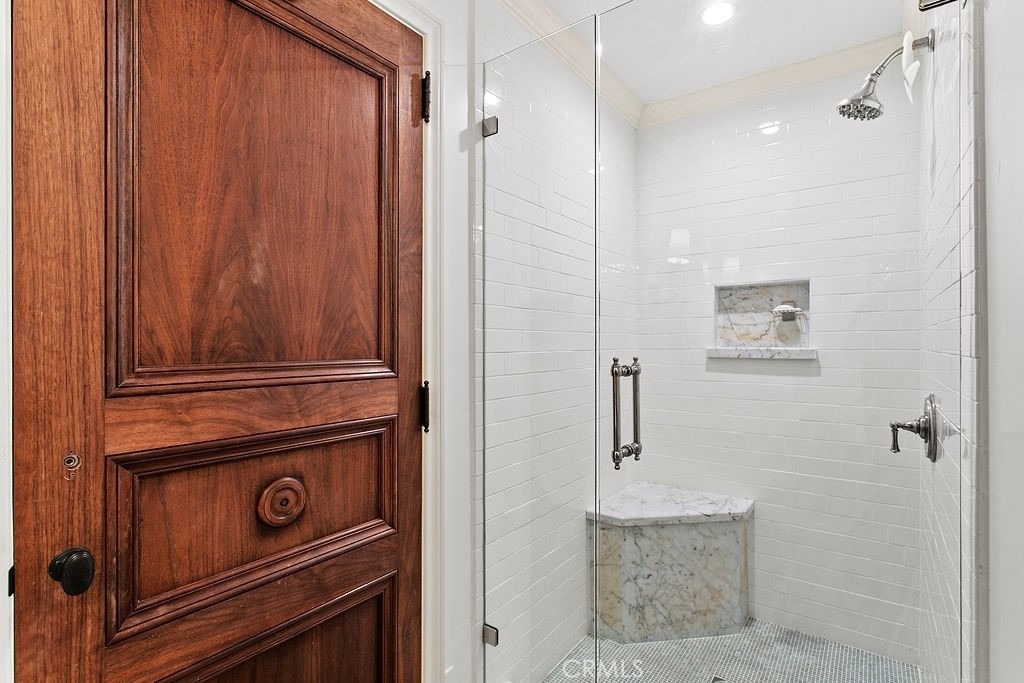 1010 Emerald Bay - Photo 11