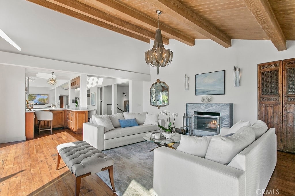 1010 Emerald Bay - Photo 3