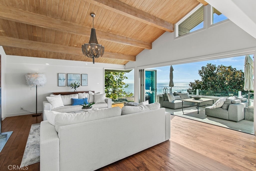 1010 Emerald Bay - Photo 1