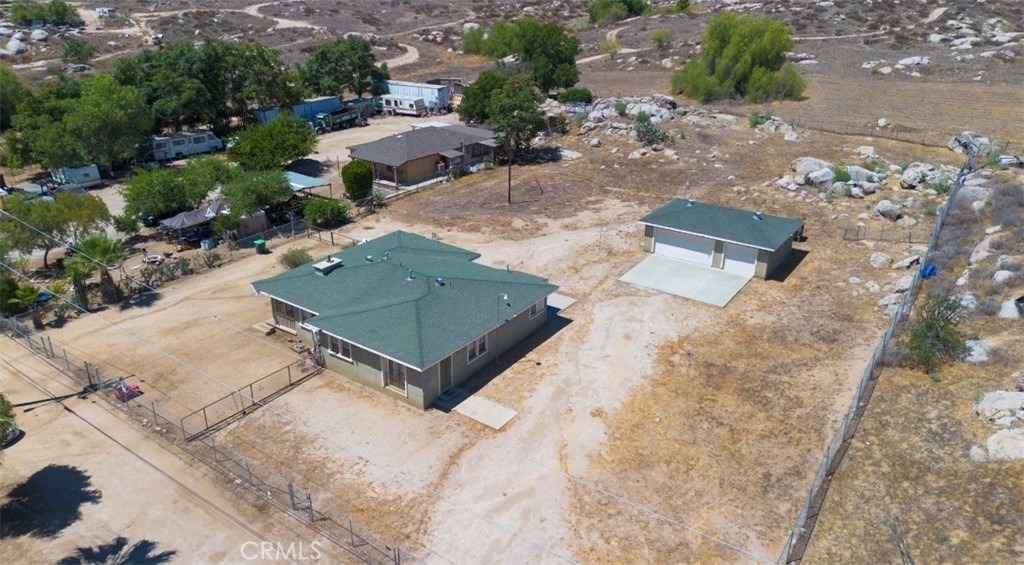 1188 Witt St - Photo 0