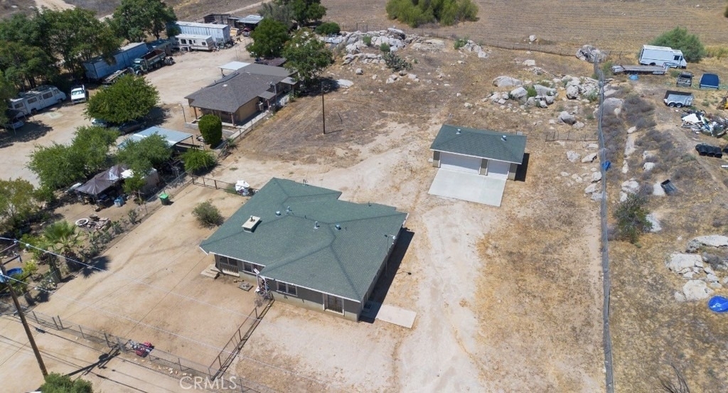 1188 Witt St - Photo 2