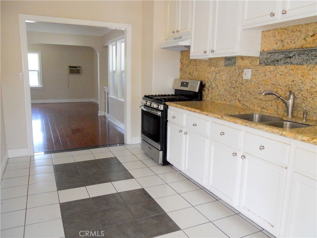 818 E Valley Boulevard - Photo 14