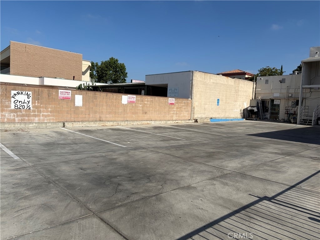 818 E Valley Boulevard - Photo 18