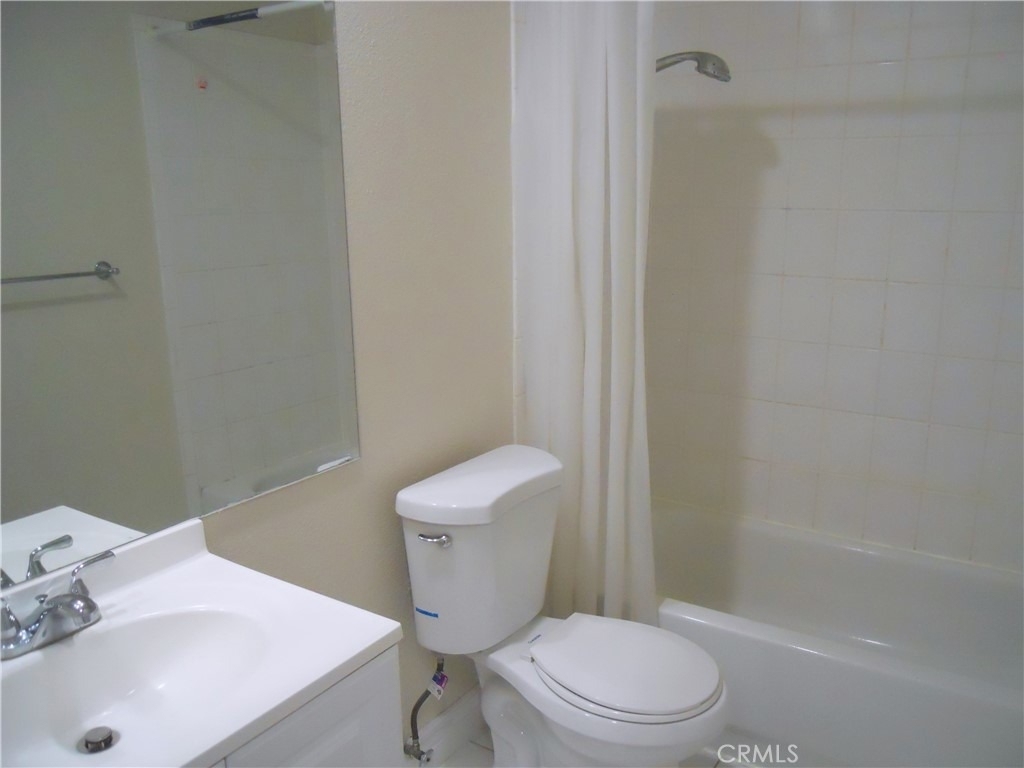 818 E Valley Boulevard - Photo 9
