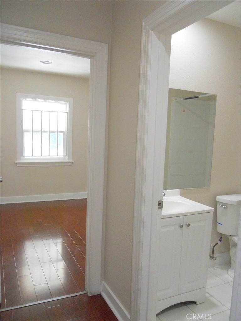 818 E Valley Boulevard - Photo 8