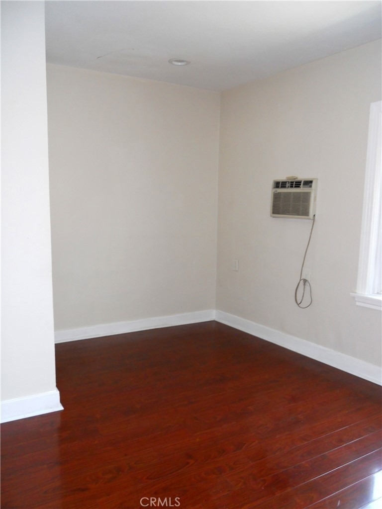 818 E Valley Boulevard - Photo 2