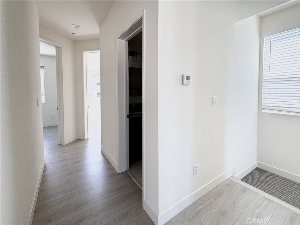 19 S Chapel Avenue - Photo 12