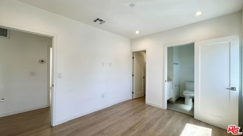 5230 Satsuma Avenue - Photo 14