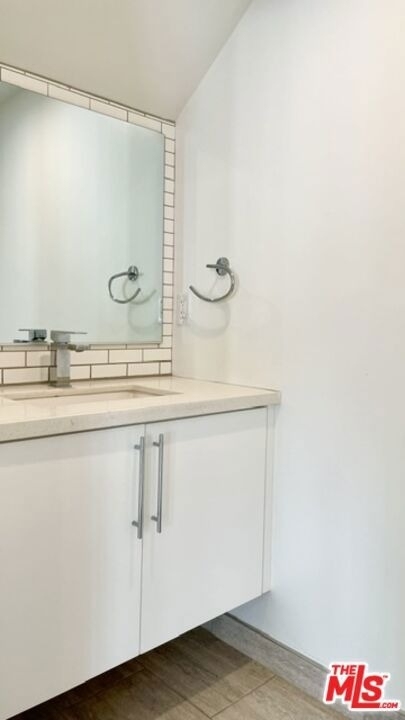 5230 Satsuma Avenue - Photo 9