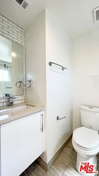 5230 Satsuma Avenue - Photo 15