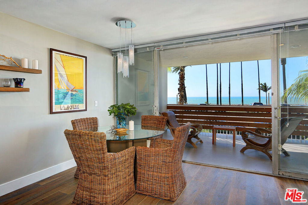 1025 Ocean Avenue - Photo 4