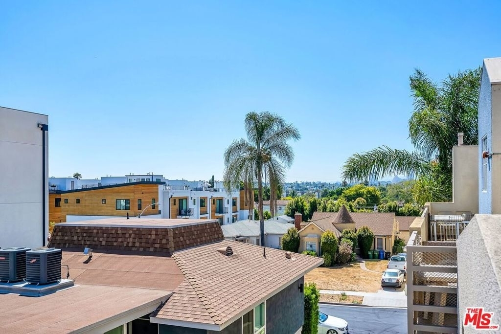 1546 Hi Point Street - Photo 7