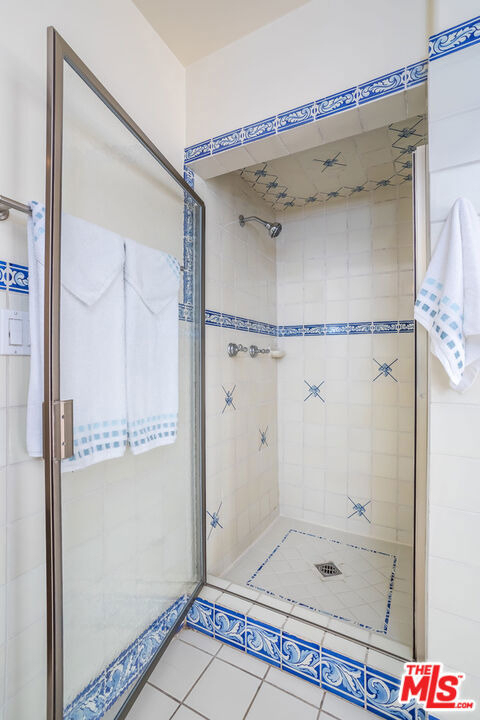 941 N Norman Place - Photo 44