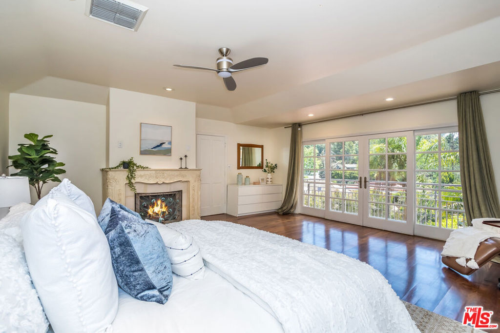 941 N Norman Place - Photo 36