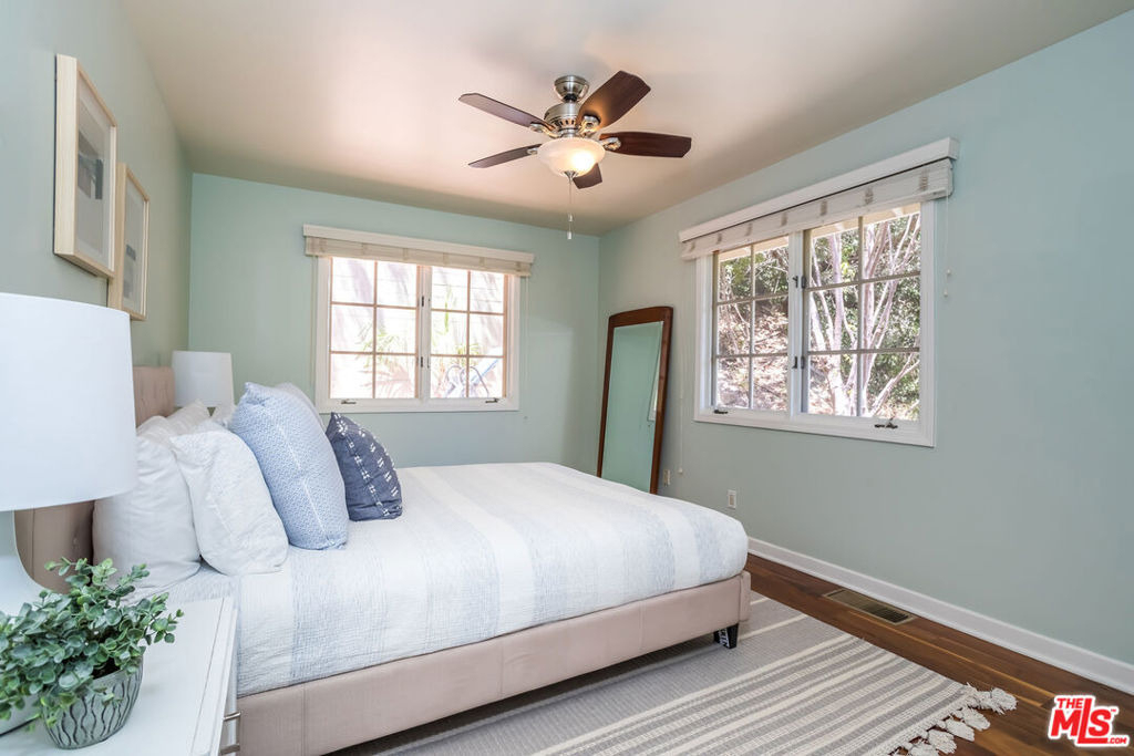 941 N Norman Place - Photo 49