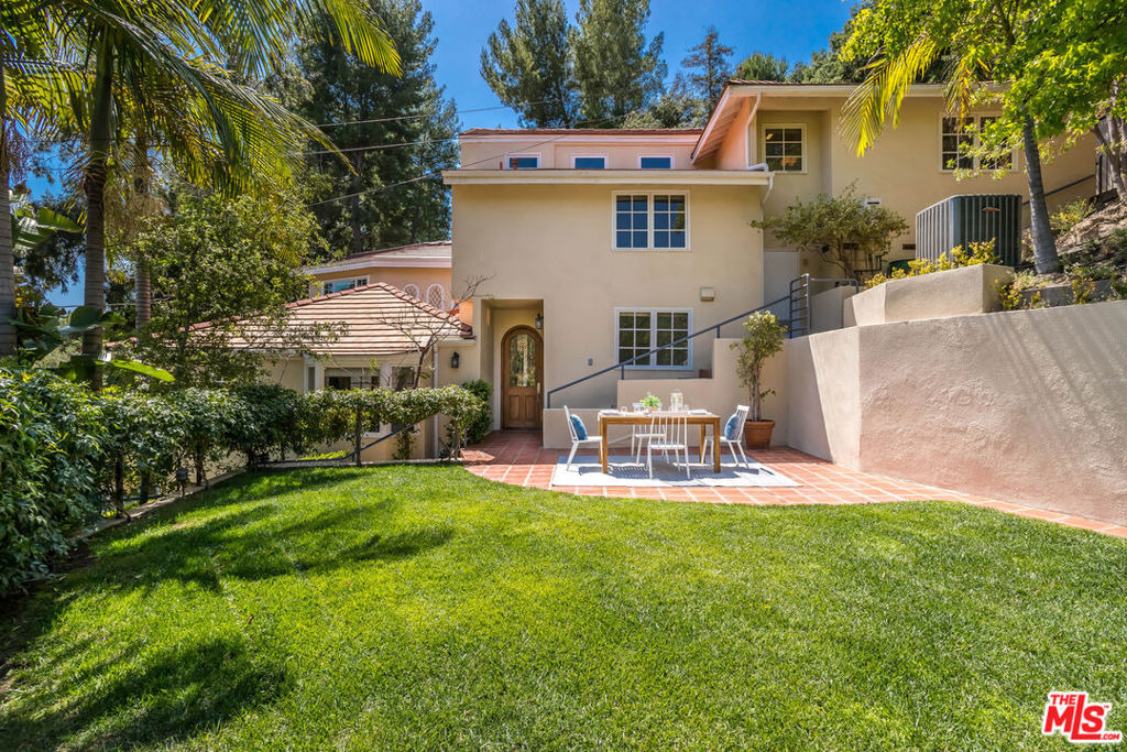 941 N Norman Place - Photo 11