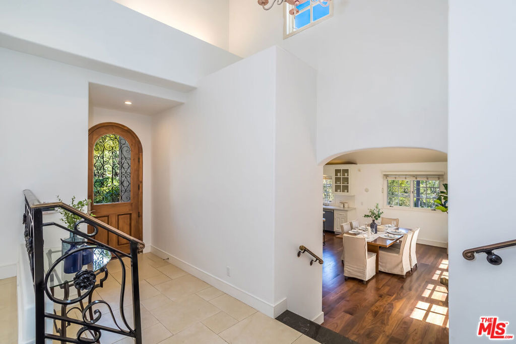 941 N Norman Place - Photo 22