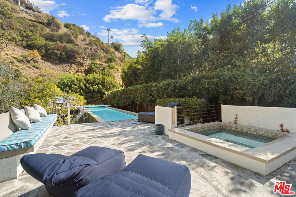 1853 Nichols Canyon Road - Photo 0