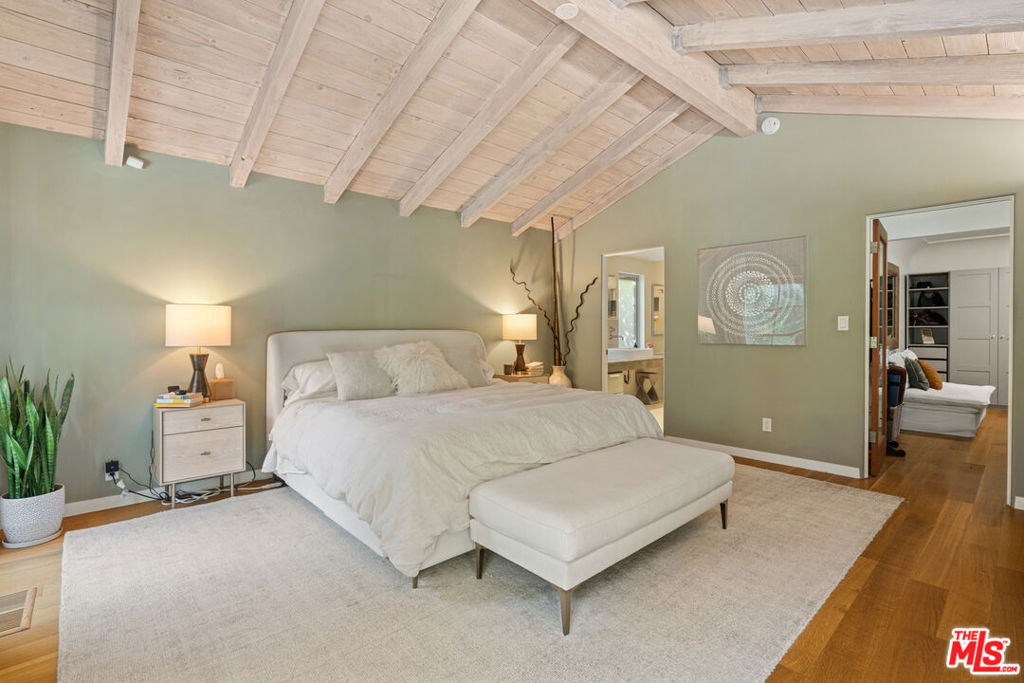 1853 Nichols Canyon Road - Photo 15