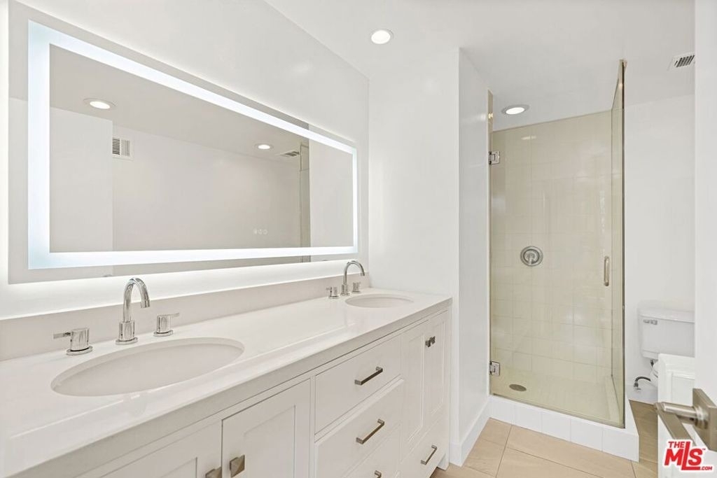 7250 Franklin Avenue - Photo 17
