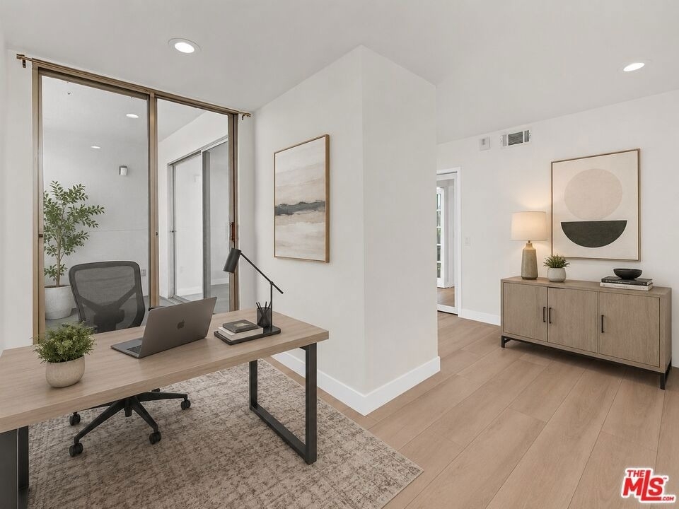 7250 Franklin Avenue - Photo 21