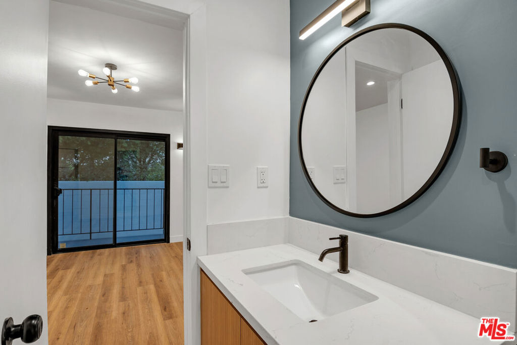 950 Havenhurst Drive - Photo 16