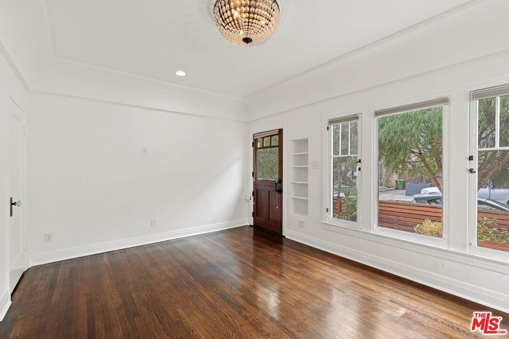 228 Rennie Avenue - Photo 14