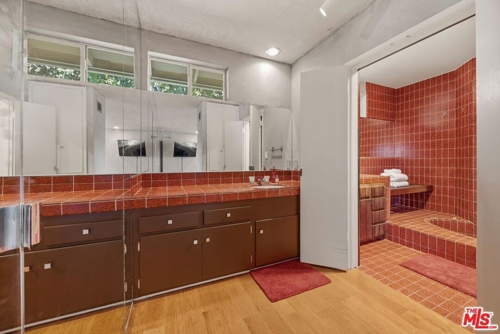 1133 Somera Road - Photo 27
