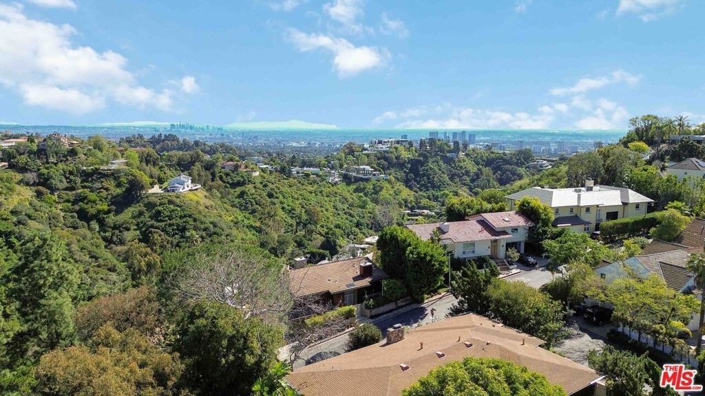 1133 Somera Road - Photo 43