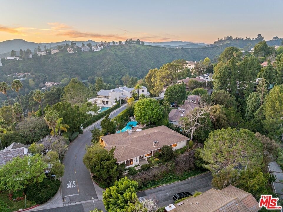 1133 Somera Road - Photo 42