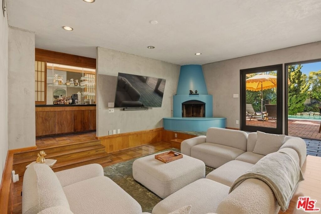 1133 Somera Road - Photo 17