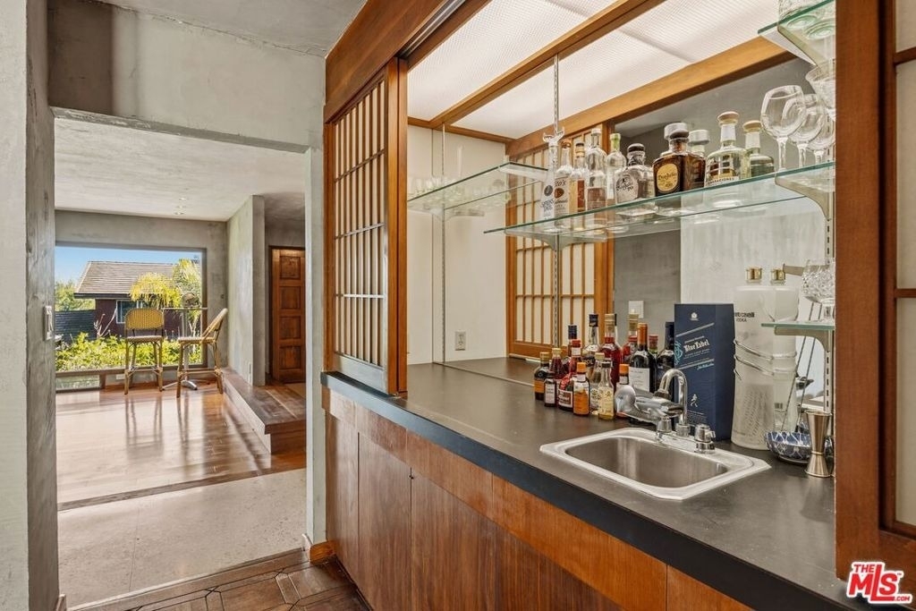 1133 Somera Road - Photo 18